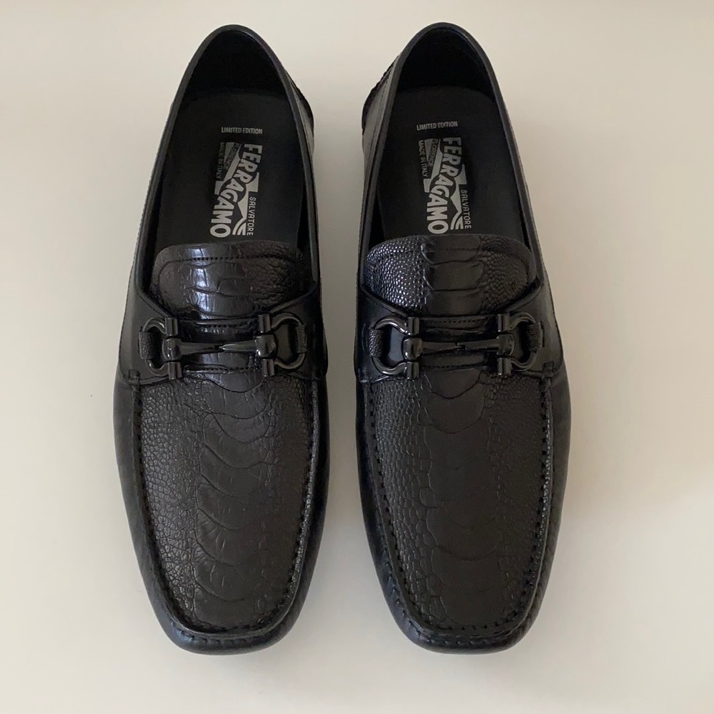 Salvatore Ferragamo Men's Calf/Ostrich Driver leather driver-New condition